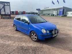 Blå Begagnad 2004 VW Polo Halvkombi | 11 900 kr (Bra pris)