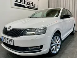 Vit Begagnad 2018 Skoda Rapid Halvkombi | 119 900 kr (Marknadspris)