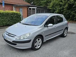 Silver Begagnad 2004 Peugeot 307 Halvkombi | 26 999 kr (Lite dyr)