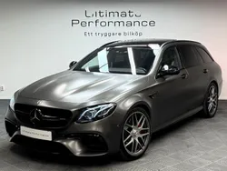 Flerfärgad (grå) Begagnad 2018 Mercedes E63S AMG AMG Kombi | 699 000 kr (Superpris)