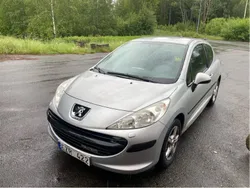 Grå Begagnad 2007 Peugeot 207 Halvkombi | 18 000 kr (Bra pris)