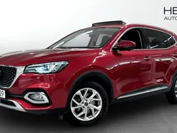 Röd (red) Begagnad 2021 MG EHS Luxury SUV | 239 900 kr (Marknadspris)