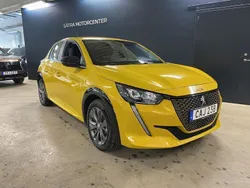 Gul Begagnad 2022 Peugeot e-208 Active Halvkombi | 179 900 kr (Marknadspris)