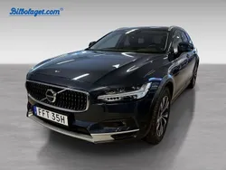 Blå Begagnad 2024 Volvo V90 CC Plus Kombi | 519 000 kr (Dyr)