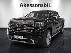 Onyx black Ny 2025 GMC Sierra Sedan | 1 286 250 kr (Dyr)