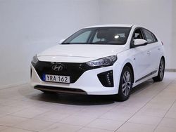 Vit Begagnad 2018 Hyundai Ioniq Comfort Halvkombi | 134 900 kr (Marknadspris)