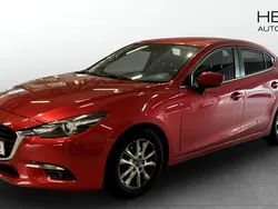 Röd (red) Begagnad 2017 Mazda 3 Sedan | 149 000 kr (Marknadspris)