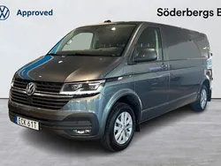 Grå (indiumgrå metallic) Begagnad 2023 VW T6.1 Van | 499 900 kr (Bra pris)