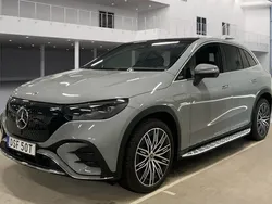 Grå Begagnad 2024 Mercedes EQE350 AMG line SUV | 779 800 kr (Bra pris)