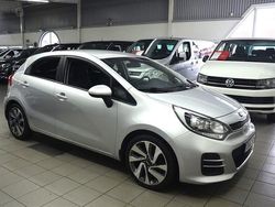 Grå Begagnad 2015 Kia Rio Halvkombi | 79 900 kr (Dyr)