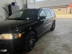 Svart Begagnad 2008 Volvo V70 Kombi | 44 900 kr (Marknadspris)
