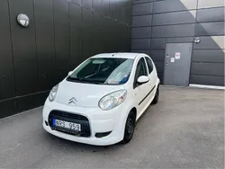 Vit Begagnad 2010 Citroën C1 Halvkombi | 18 000 kr
