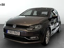 Mörkgrå Begagnad 2016 VW Polo Comfortline Halvkombi | 144 900 kr (Lite dyr)