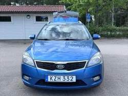 Blå Begagnad 2010 Kia Ceed Sportswagon 4 Kombi | 39 000 kr (Marknadspris)