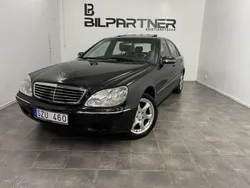 Svart Begagnad 2000 Mercedes S500L Sedan | 79 999 kr