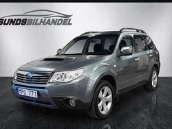 Ljusgrön Begagnad 2010 Subaru Forester SUV | 59 900 kr (Marknadspris)