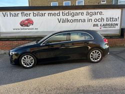 Svart Begagnad 2018 Mercedes A200 Halvkombi | 223 000 kr (Superpris)
