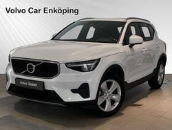 Vit Begagnad 2024 Volvo XC40 Core SUV | 349 900 kr (Bra pris)