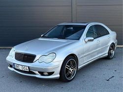 Grå Begagnad 2001 Mercedes C32 AMG AMG Sedan | 104 000 kr