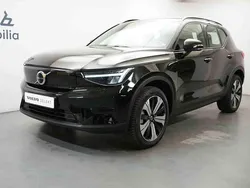 Svart Begagnad 2023 Volvo XC40 Single Motor SUV | 369 900 kr