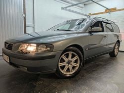 Grön Begagnad 2004 Volvo V70 Business Edition Kombi | 24 900 kr (Marknadspris)