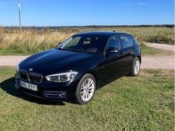 Svart Begagnad 2016 BMW 118 Sport Line Halvkombi | 90 000 kr (Marknadspris)