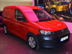 Röd Begagnad 2021 VW Caddy Minibuss | 187 800 kr (Bra pris)