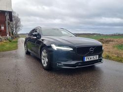 Svart Begagnad 2017 Volvo V90 Kinetic Kombi | 139 000 kr (Lite dyr)