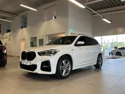 Vit Begagnad 2021 BMW X1 M Sport SUV | 369 500 kr (Dyr)