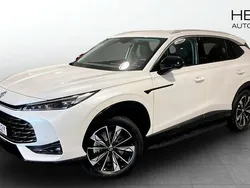 Vit (white) Ny 2024 MG HS Luxury SUV | 879 890 kr
