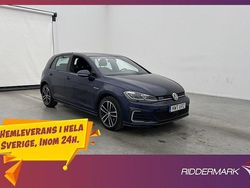 Mörkblå Begagnad 2020 VW Golf VIII GTE Halvkombi | 249 800 kr (Lite dyr)
