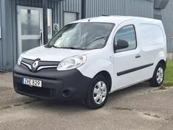Vit Begagnad 2020 Renault Kangoo Minibuss | 97 800 kr (Marknadspris)