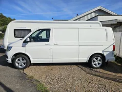 Vit Begagnad 2017 VW T6 Van | 242 000 kr (Lite dyr)