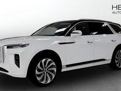 Vit (white) Begagnad 2023 Hongqi E-HS9 SUV | 749 900 kr (Marknadspris)