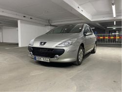 Grå Begagnad 2006 Peugeot 307 Halvkombi | 14 500 kr (Superpris)