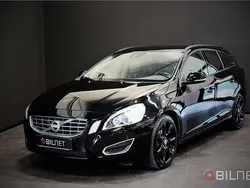 Svart Begagnad 2013 Volvo V60 Kombi | 144 900 kr (Superpris)