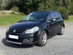 Svart Begagnad 2010 Suzuki SX4 Halvkombi | 37 000 kr (Marknadspris)