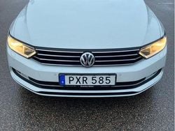 Vit Begagnad 2017 VW Passat Kombi | 129 500 kr (Superpris)
