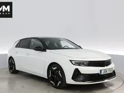 Vit Begagnad 2023 Opel Astra GSe Halvkombi | 369 900 kr