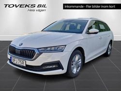 Candy white Begagnad 2023 Skoda Octavia Ambition Kombi | 244 900 kr (Marknadspris)