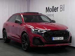 Röd (chiliröd metallic) Ny 2025 Audi Q8 Sport SUV | 1 383 600 kr