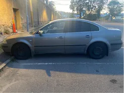 Grå Begagnad 2003 VW Passat Sedan | 21 500 kr