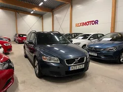 Blå Begagnad 2008 Volvo V50 Kinetic Kombi | 29 900 kr (Bra pris)
