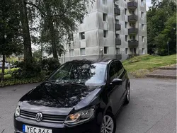 Svart Begagnad 2016 VW Polo Halvkombi | 124 900 kr (Marknadspris)