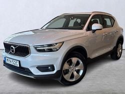 Silver Begagnad 2020 Volvo XC40 Momentum SUV | 299 900 kr (Marknadspris)