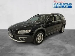 Svart Begagnad 2015 Volvo XC70 Momentum SUV | 239 900 kr (Marknadspris)