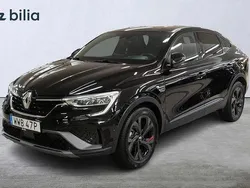 Svart Begagnad 2022 Renault Arkana R.S. SUV | 279 000 kr (Marknadspris)