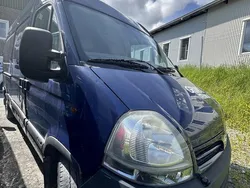 Blå Begagnad 2008 Nissan Interstar Van | 50 000 kr