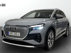 Grå Begagnad 2022 Audi Q4 e-tron Advanced SUV | 379 900 kr (Marknadspris)