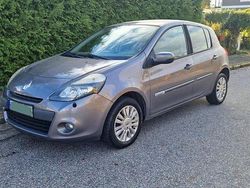 Begagnad 2010 Renault Clio II Halvkombi | 35 000 kr (Marknadspris)